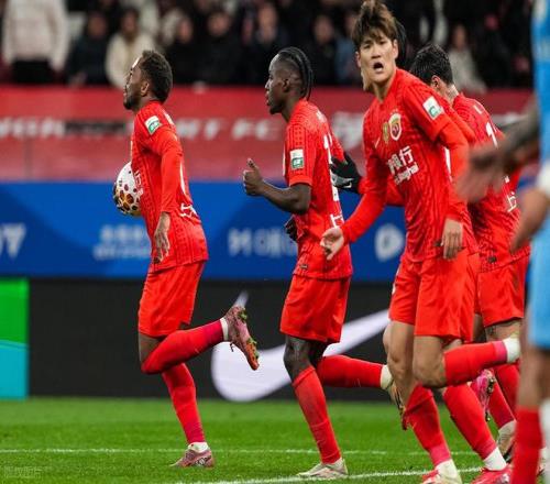 周琦罚球线,跳投得分为,曾凡博精准,365体育,Bet365,365体育注册网址,365体育app,365体育官网,365体育网站,365体育下载